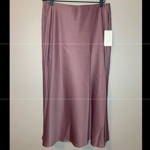 A new day (target), silk lavender skirt, size med, elastic waist band